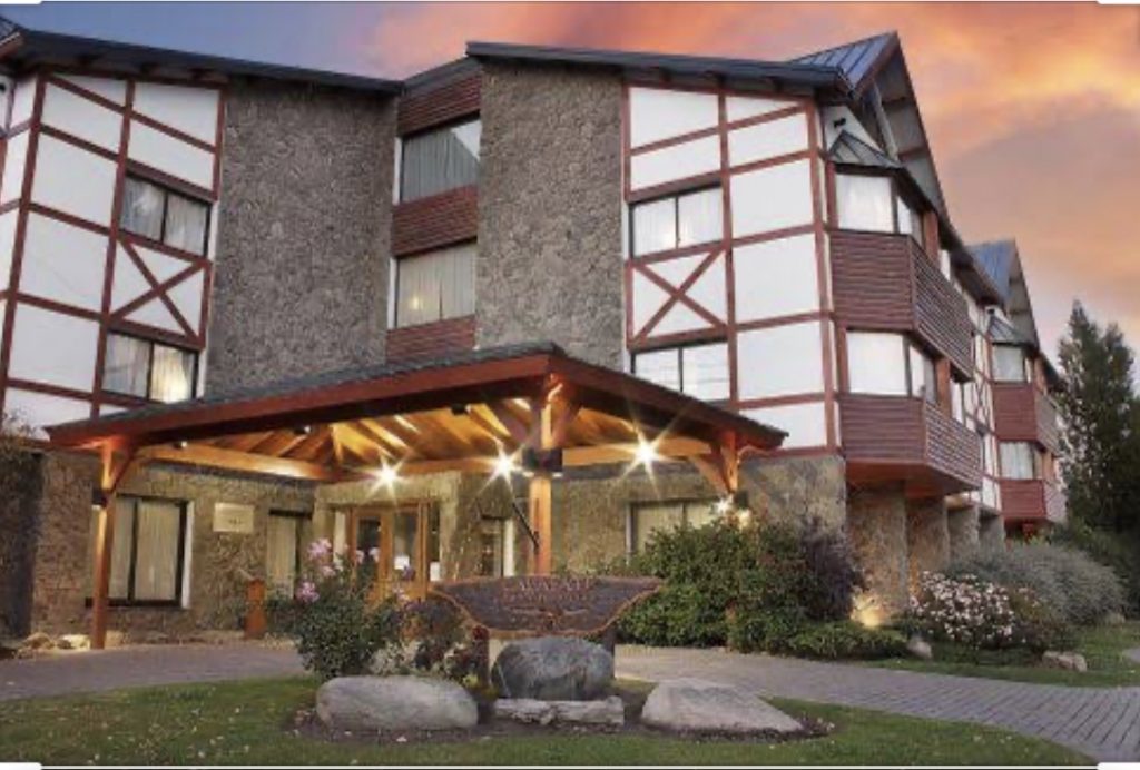 EL Calafate Parque Hotel. Agarre o Mundo