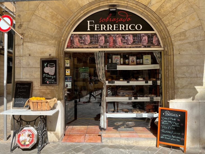 A deliciosa Sobrasada Ferrerico (Plaça de Santa Eulàlia)